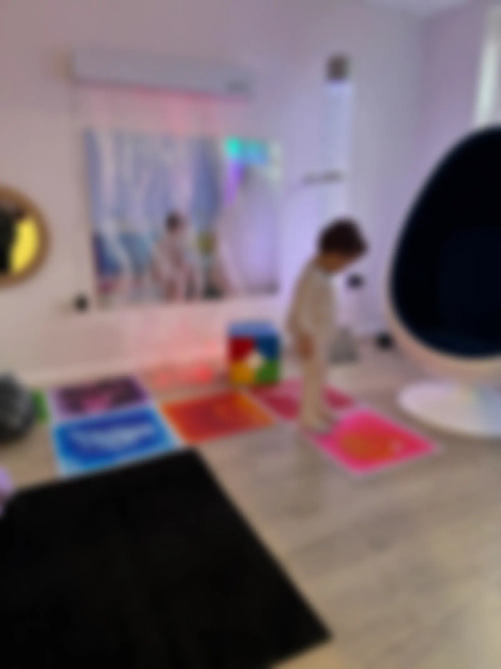 Bubble tube, fibre-optic curtain and egg chair in the calm sensory room